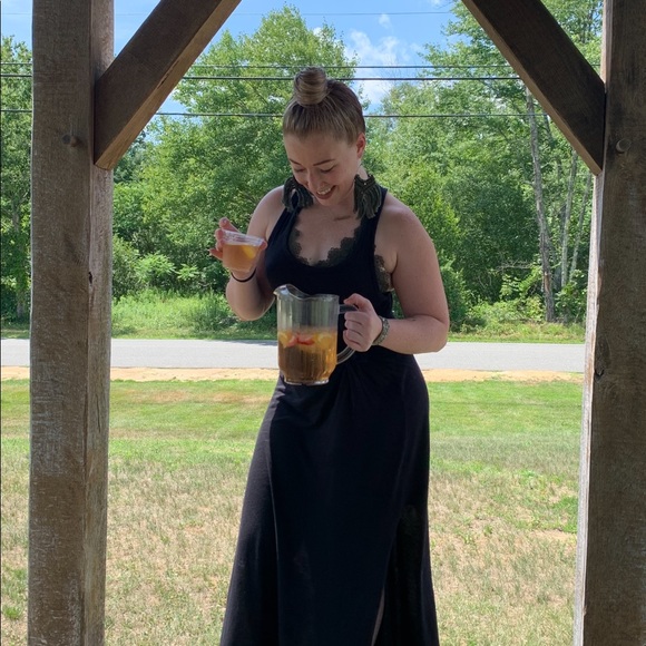 Meet your Posher, Em - Picture 2 of 6